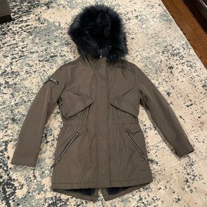 Girls S13 Jacket. Sz 12